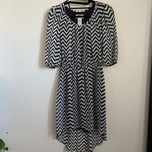 (4 for $15!) Sweet Storm High Low chevron dress